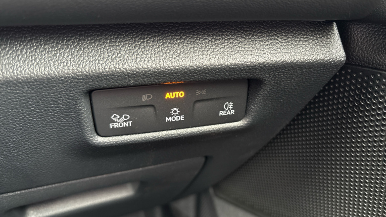 Volkswagen Tayron 2.0 TDI Elegance 5dr DSG7 [7 Seat] Diesel Estate